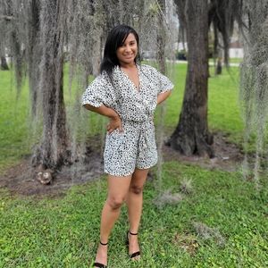 🎀Animal Print Romper🎀